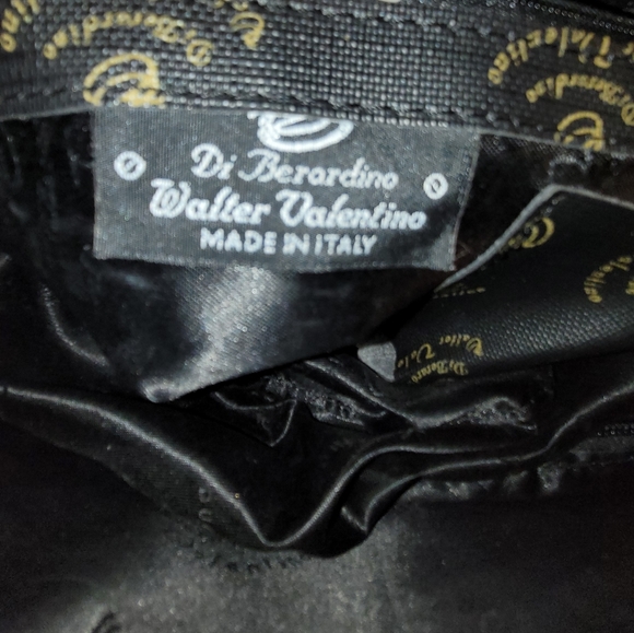 Women Vintage Large Bucket Purse By Walter Valentino/ Women Designer Purses/ Wom - Picture 6 of 8